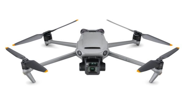 DJI Mavic 3 Fly More Combo-4/3 CMOS Hasselblad Camera, 5.1K Video - Image 4