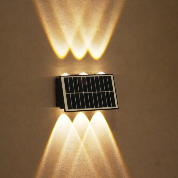 6 Lens Garden Wall Light Solar Powered | Warm White